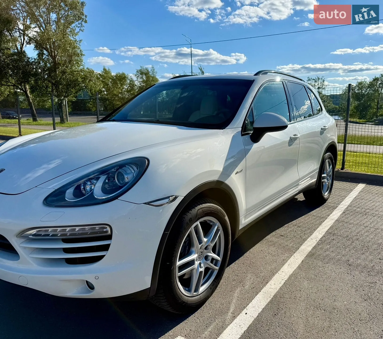 2011 Porsche Cayenne - мініатюра 5