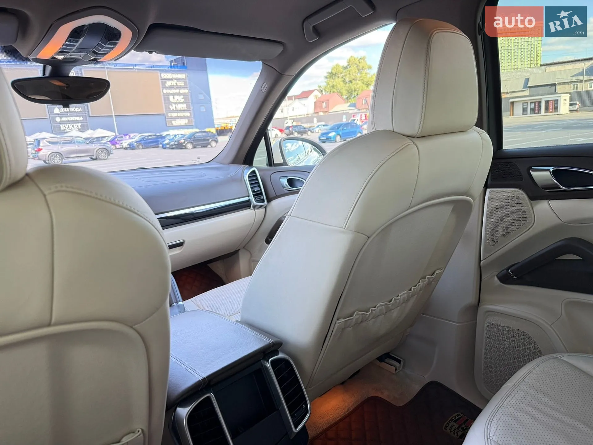 2011 Porsche Cayenne - мініатюра 19