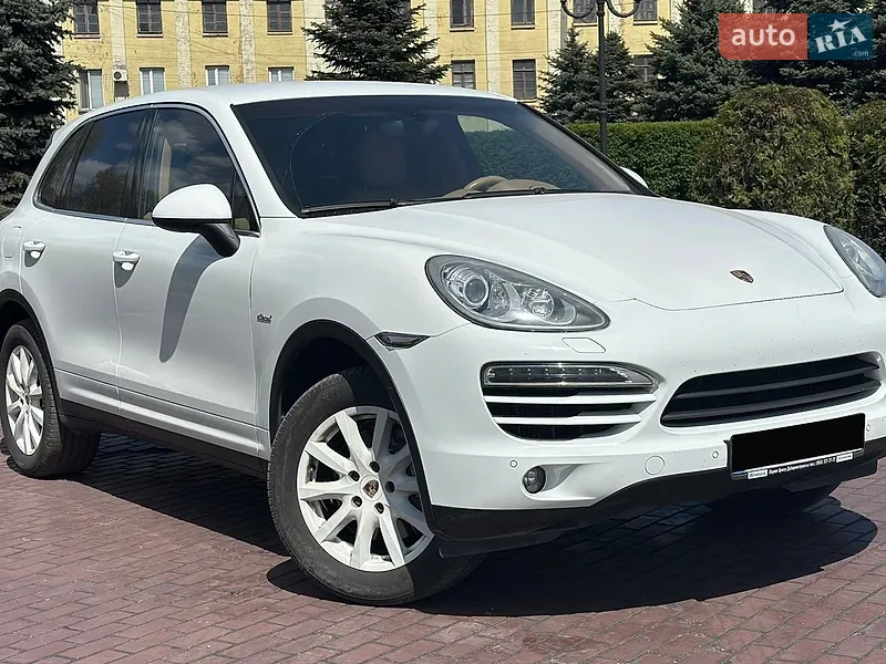 Porsche Cayenne 2012 VIN WP1ZZZ92ZDLA26724 фото оголошення 4 з 77