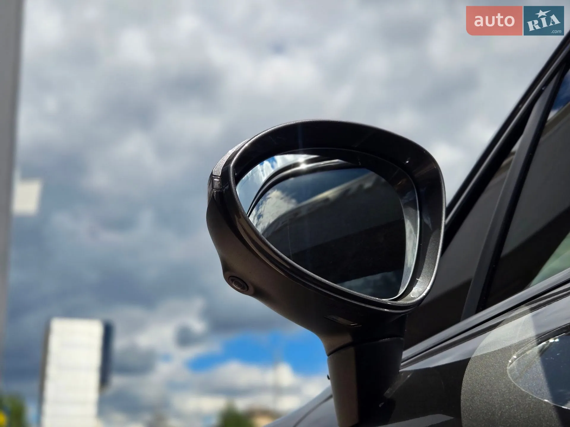 2019 Porsche Cayenne - мініатюра 14