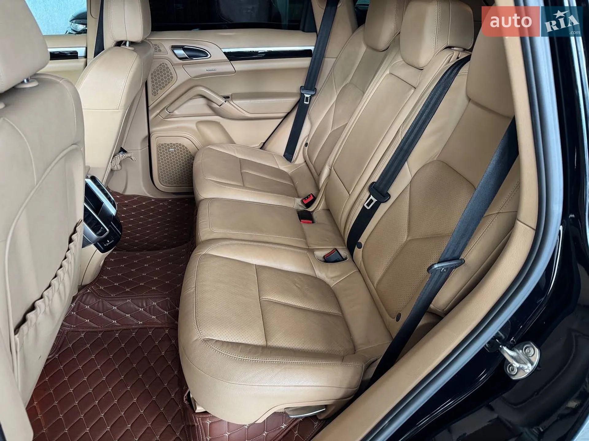 2012 Porsche Cayenne - мініатюра 13