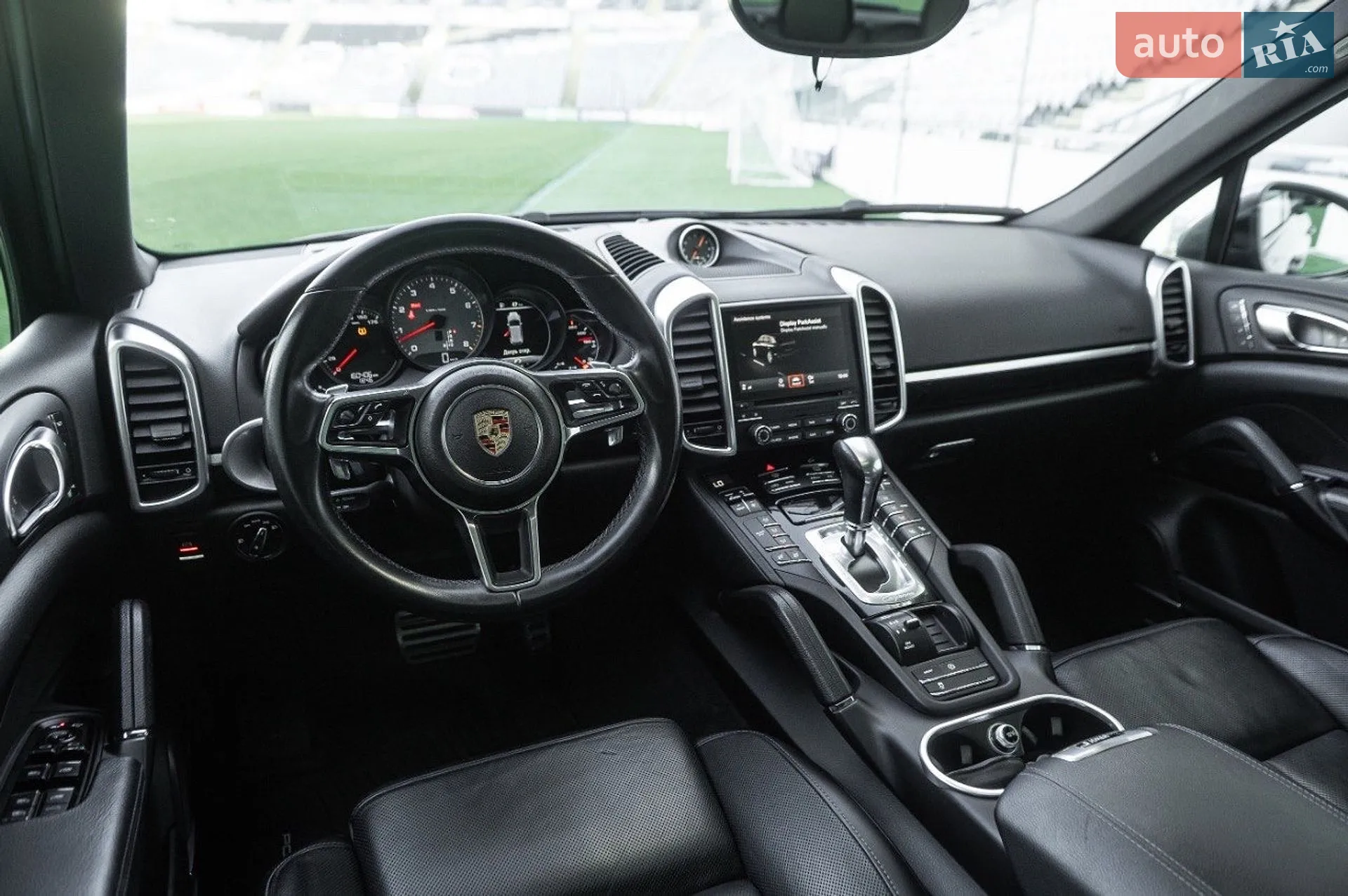 2016 Porsche Cayenne - мініатюра 44