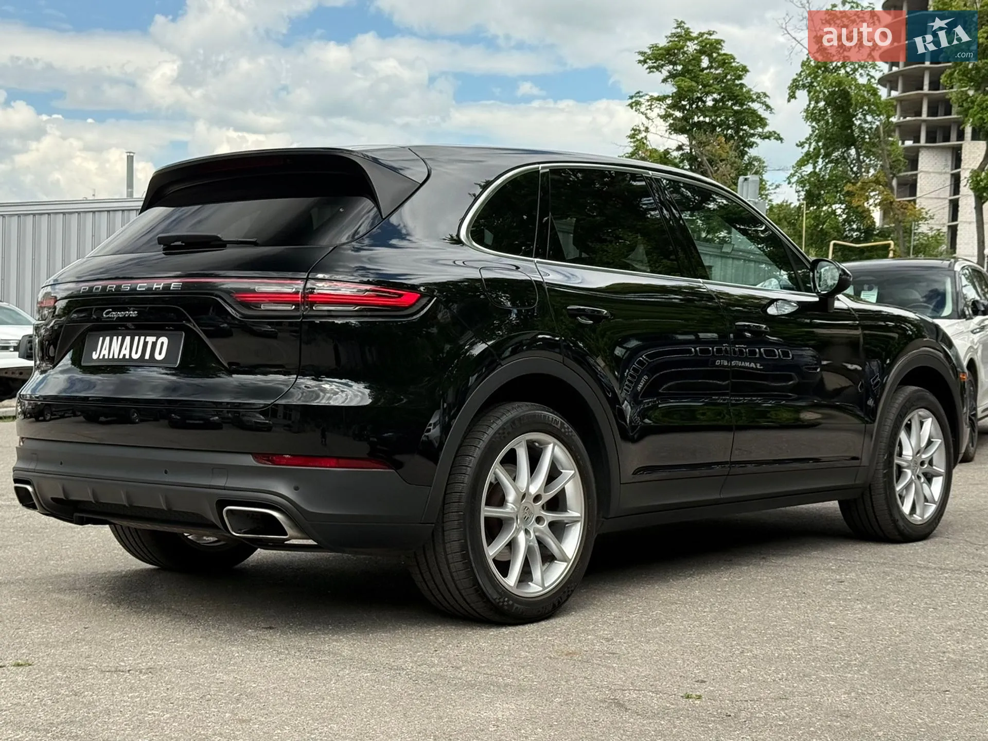 2021 Porsche Cayenne - мініатюра 2