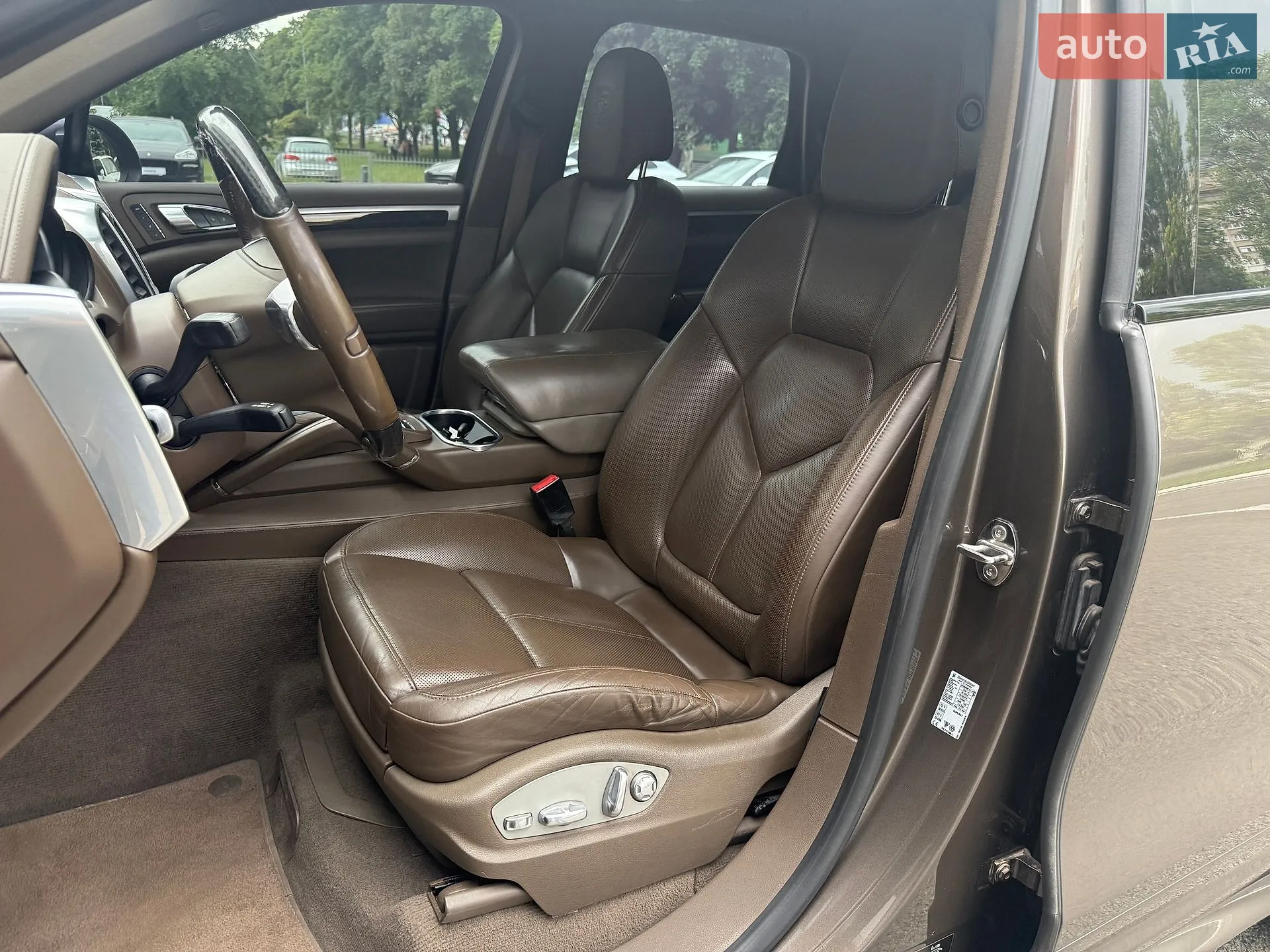2013 Porsche Cayenne - мініатюра 13