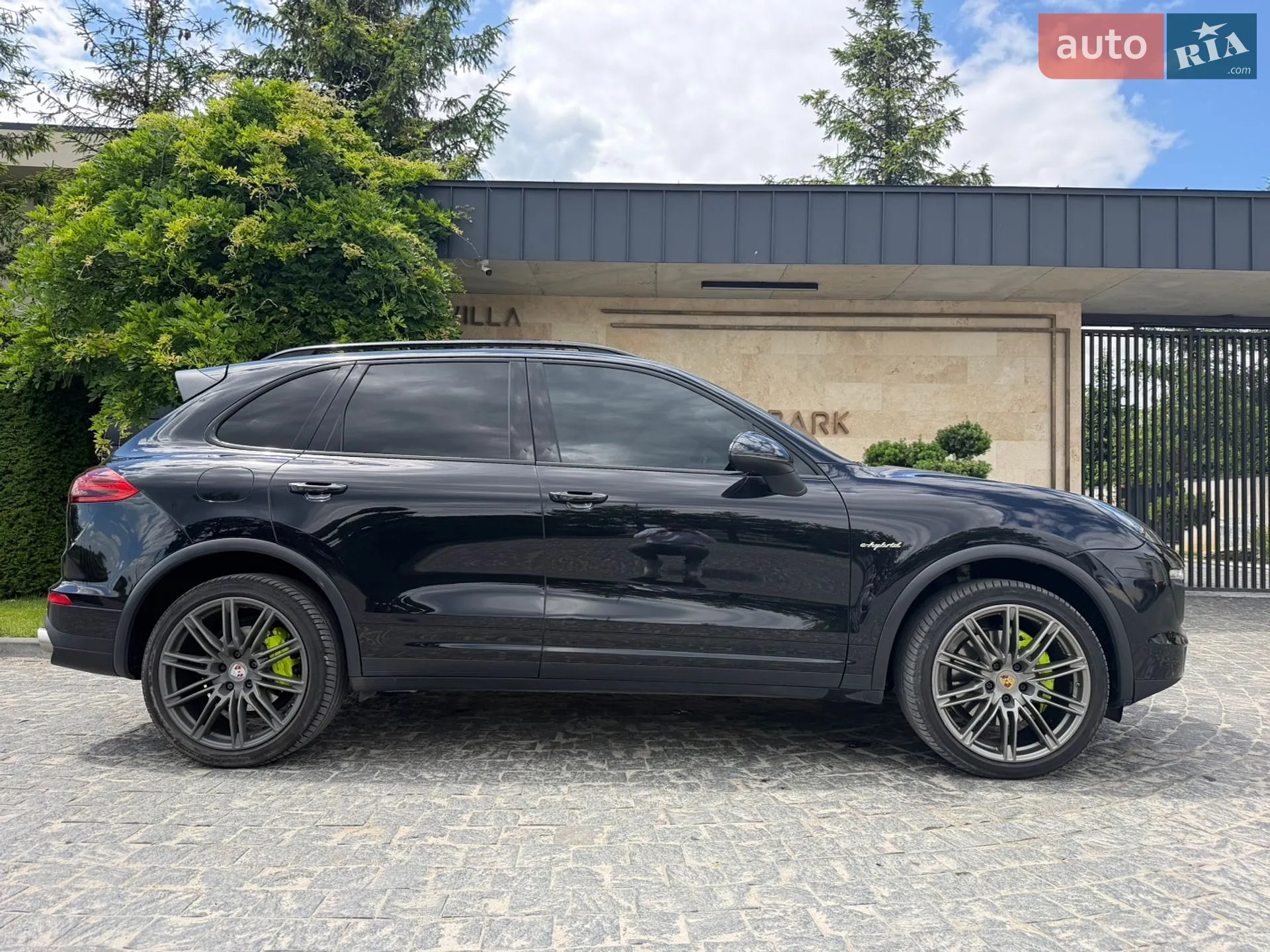 2015 Porsche Cayenne - мініатюра 15