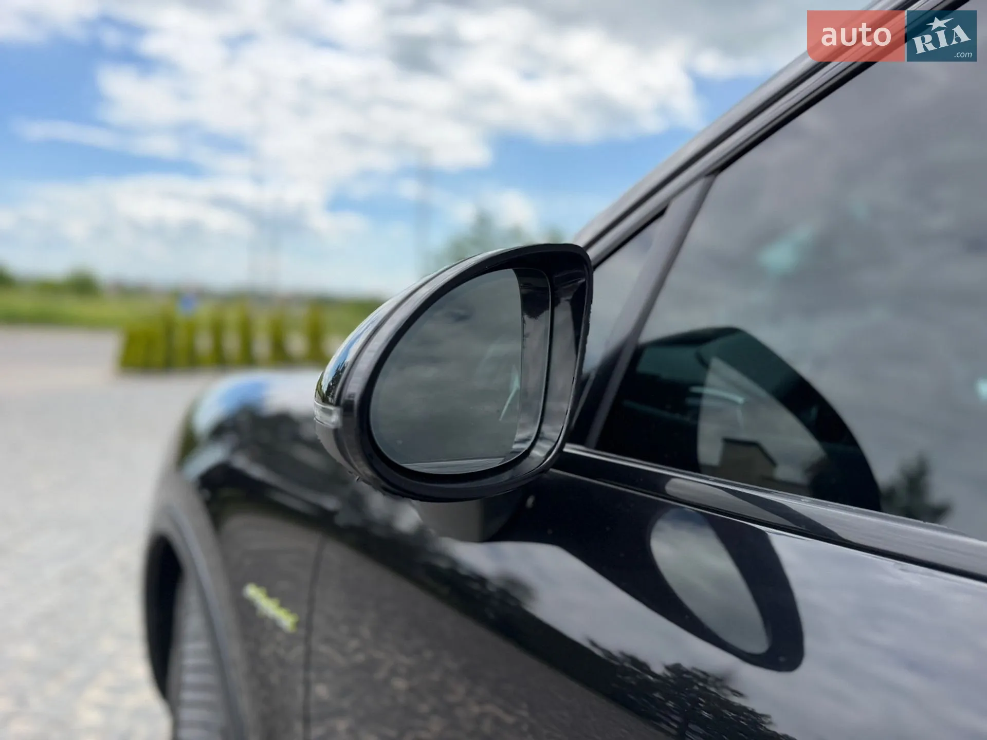 2015 Porsche Cayenne - мініатюра 24