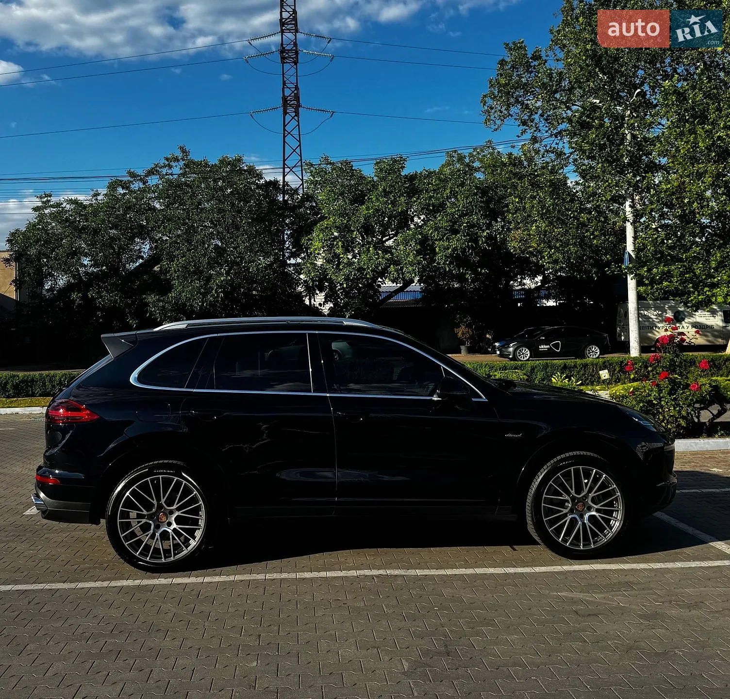 2016 Porsche Cayenne - мініатюра 12