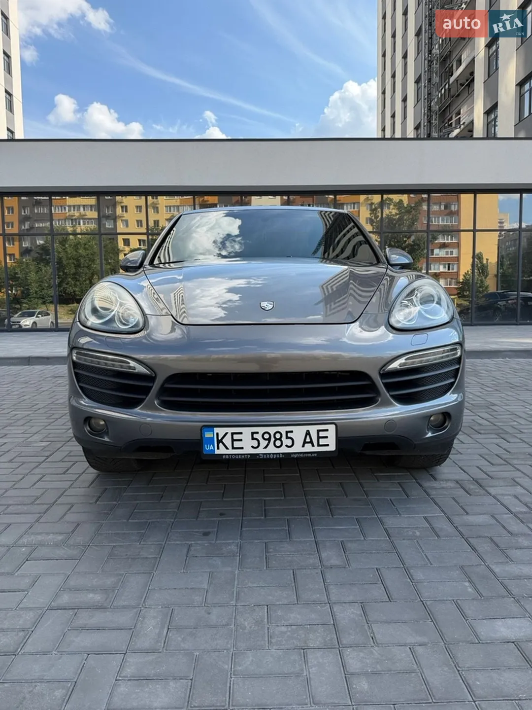 2010 Porsche Cayenne - мініатюра 5