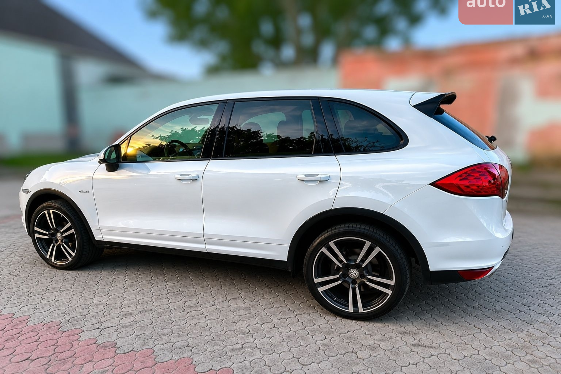 2013 Porsche Cayenne - мініатюра 4