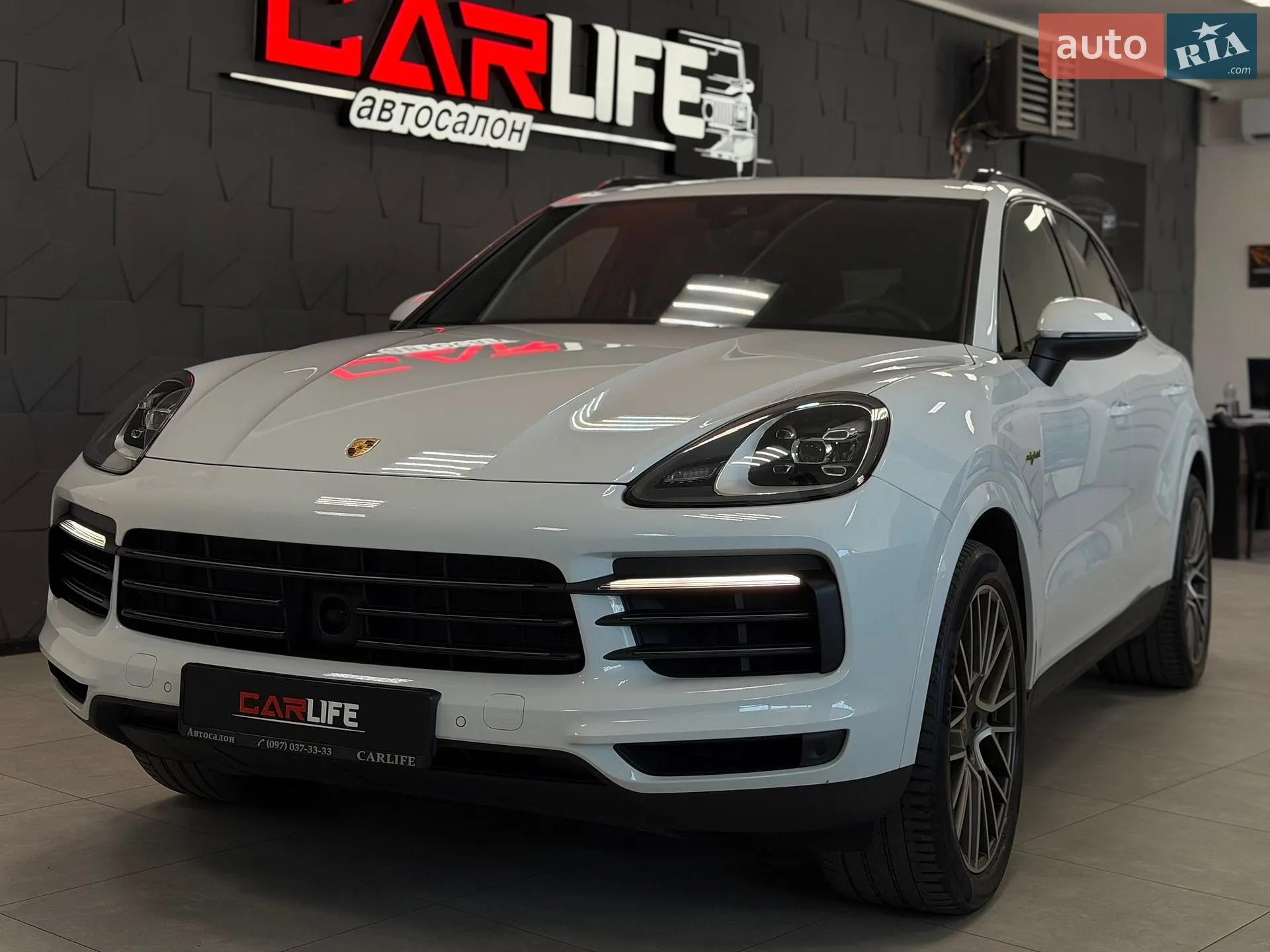 2022 Porsche Cayenne - мініатюра 10