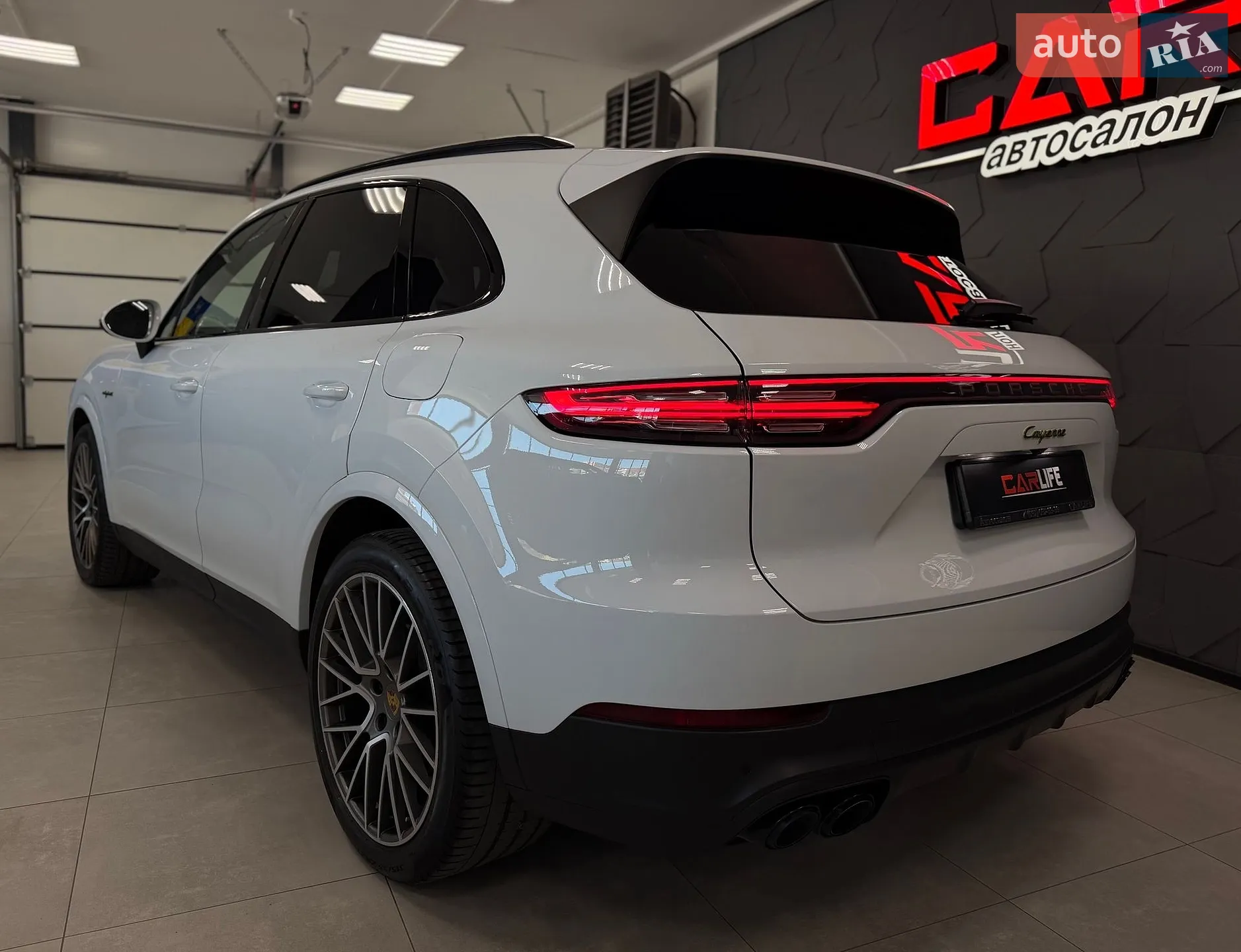 2022 Porsche Cayenne - мініатюра 31