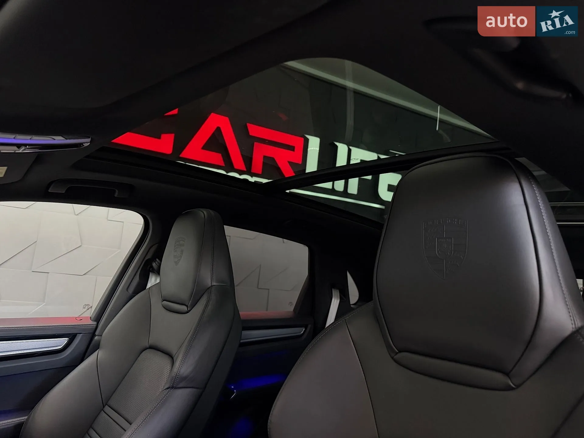 2022 Porsche Cayenne - мініатюра 43