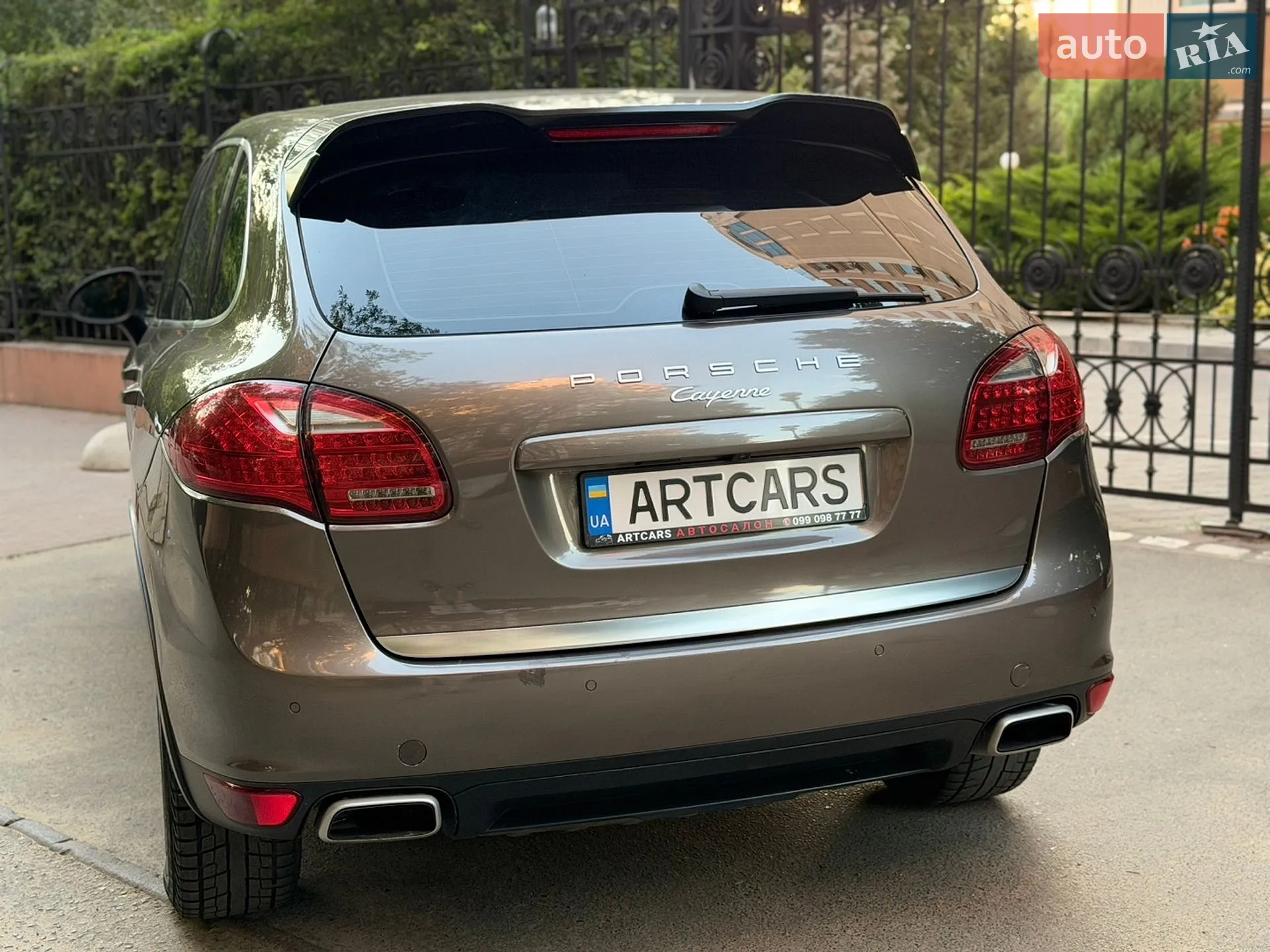 2011 Porsche Cayenne - мініатюра 5