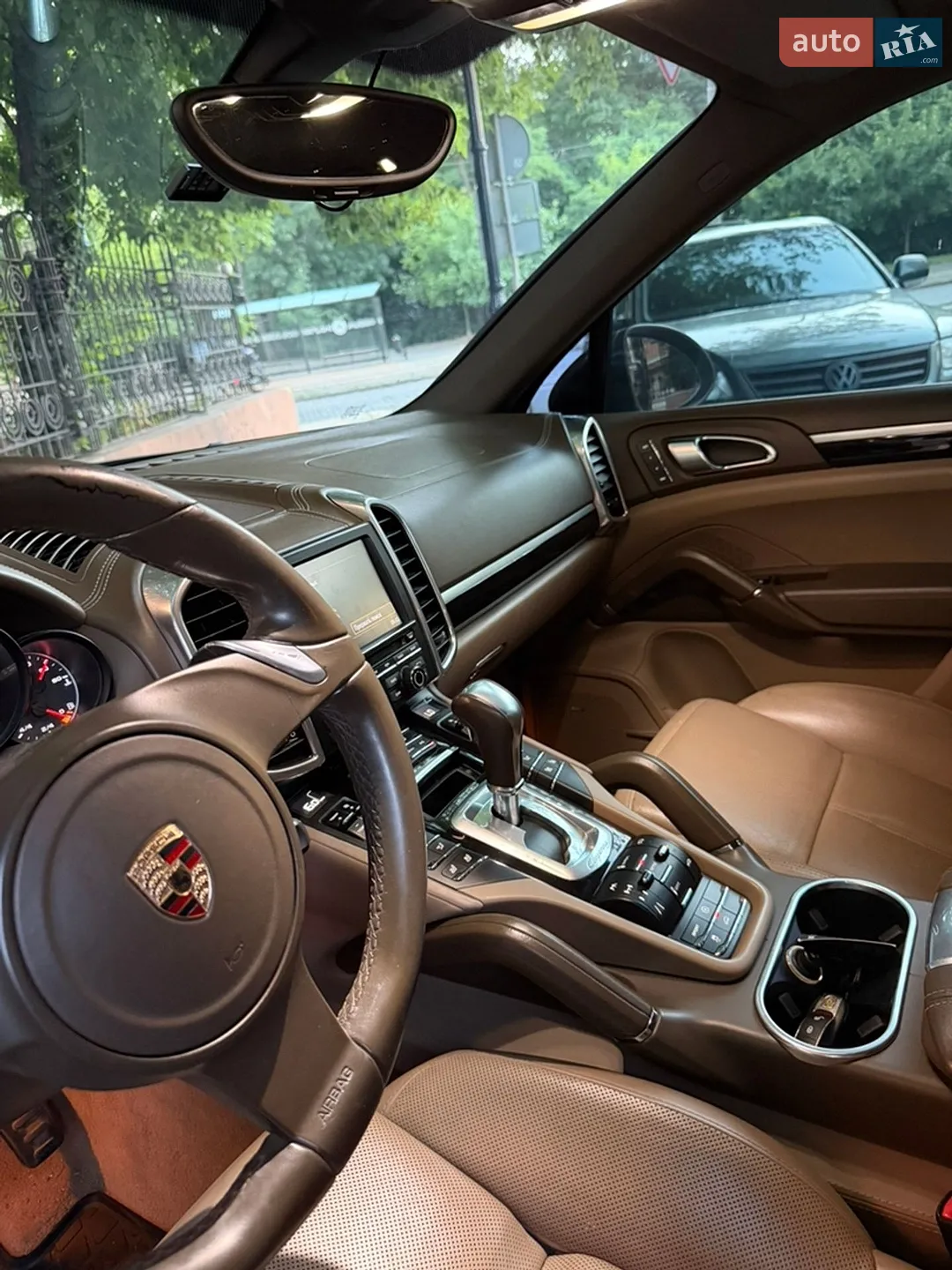 2011 Porsche Cayenne - мініатюра 10