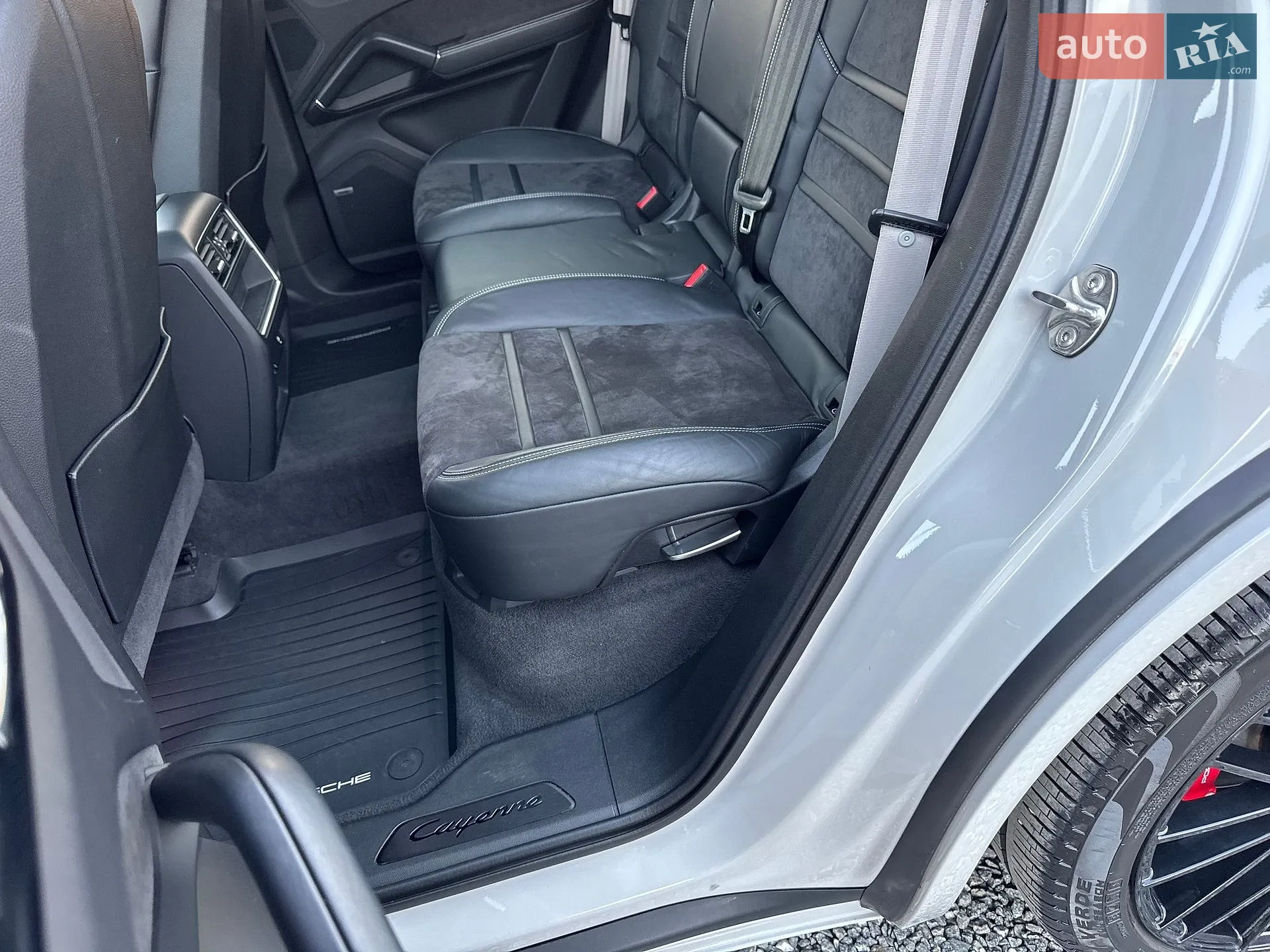 2021 Porsche Cayenne - мініатюра 41