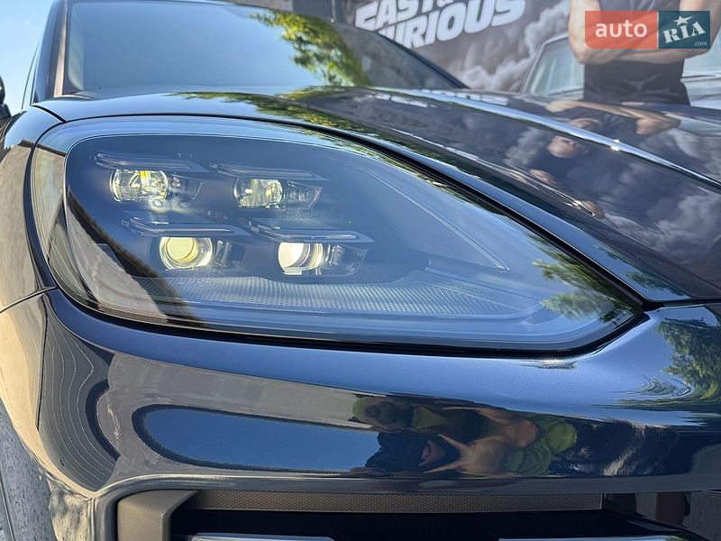 Внедорожник / Кроссовер Porsche Cayenne 2024 в Киеве