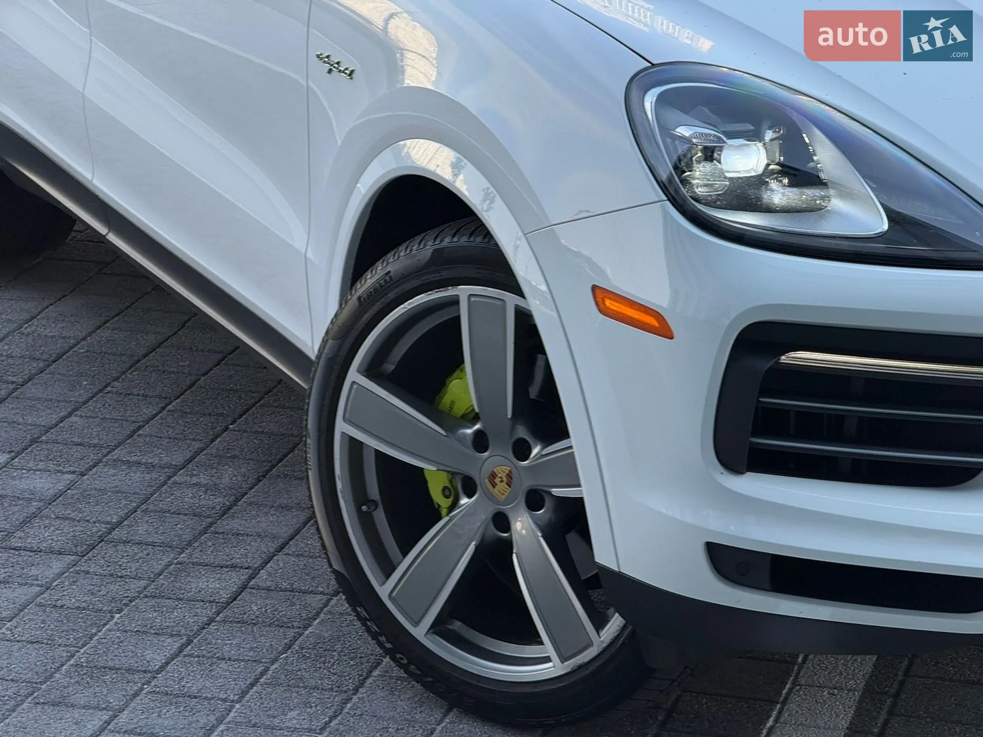 2019 Porsche Cayenne - мініатюра 23