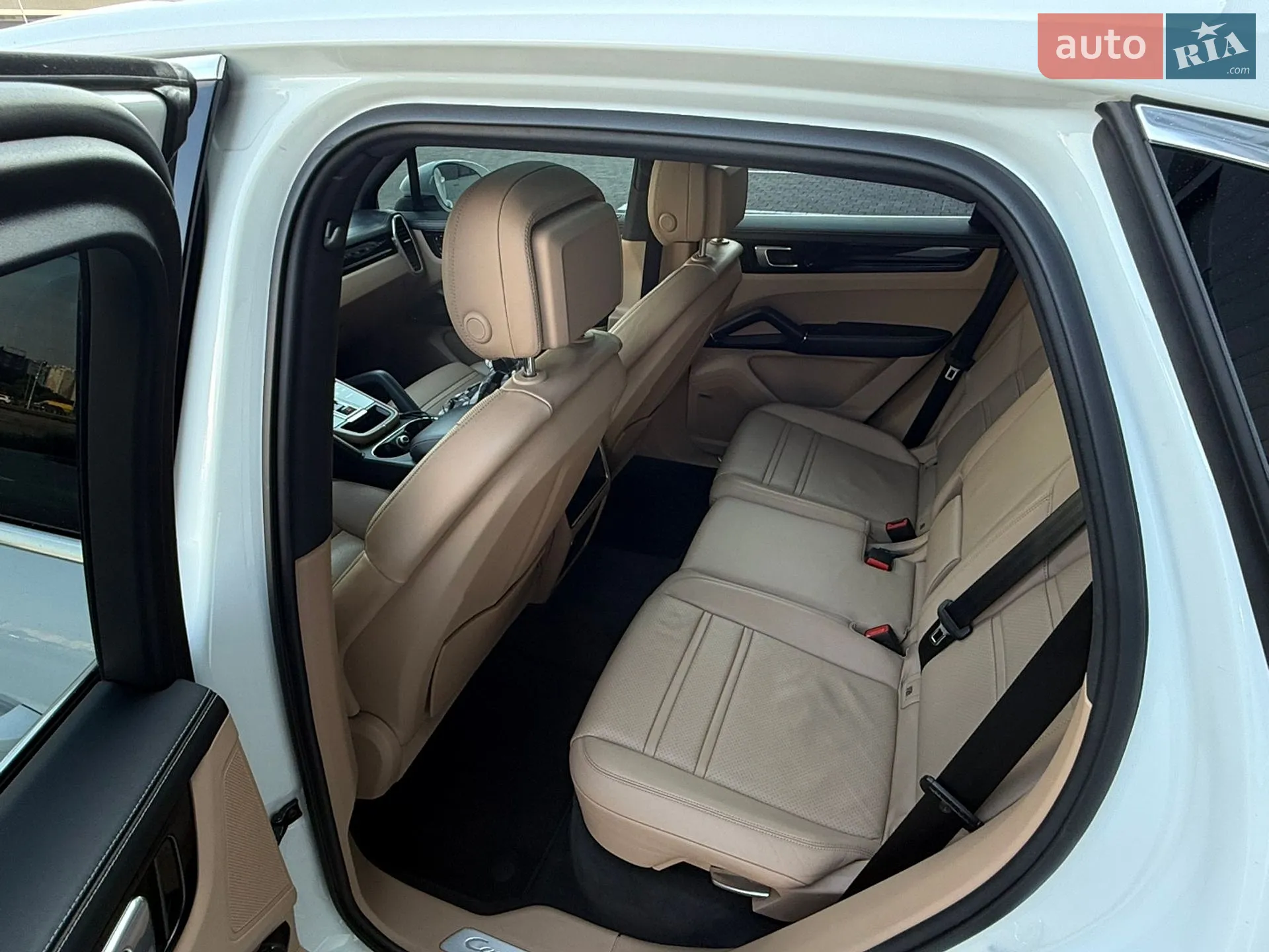 2019 Porsche Cayenne - мініатюра 20
