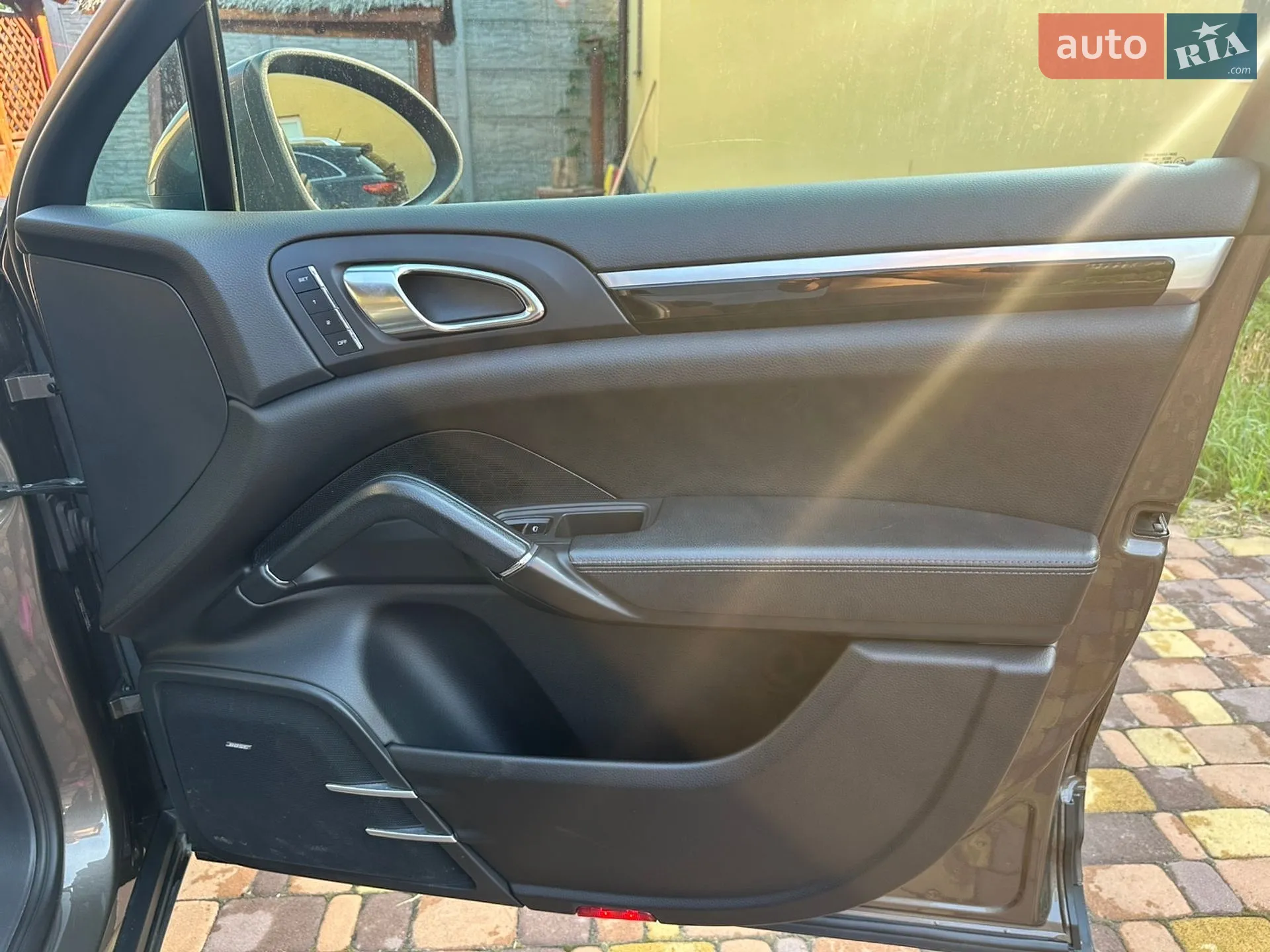 2012 Porsche Cayenne - мініатюра 13