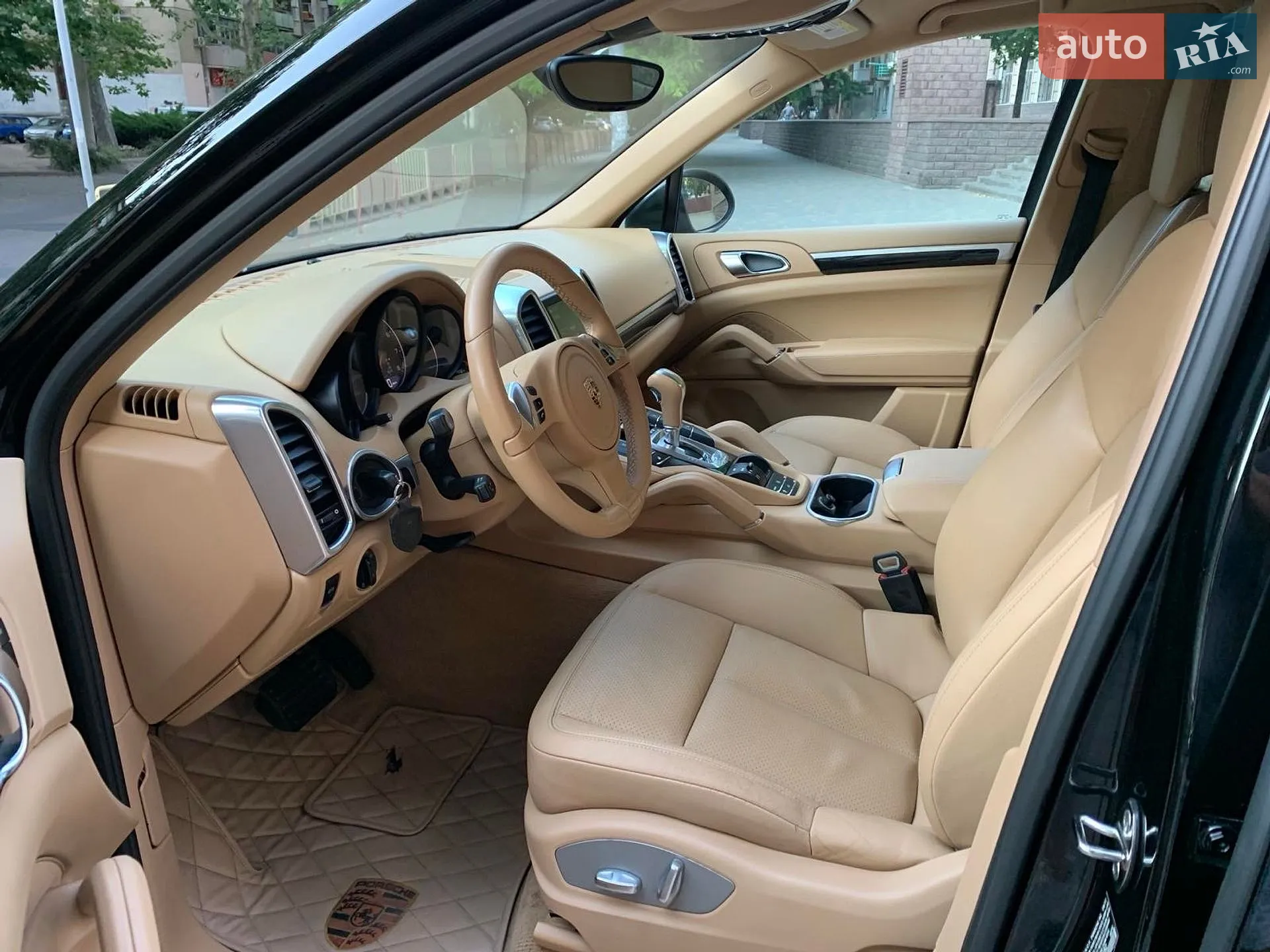 2011 Porsche Cayenne - мініатюра 21
