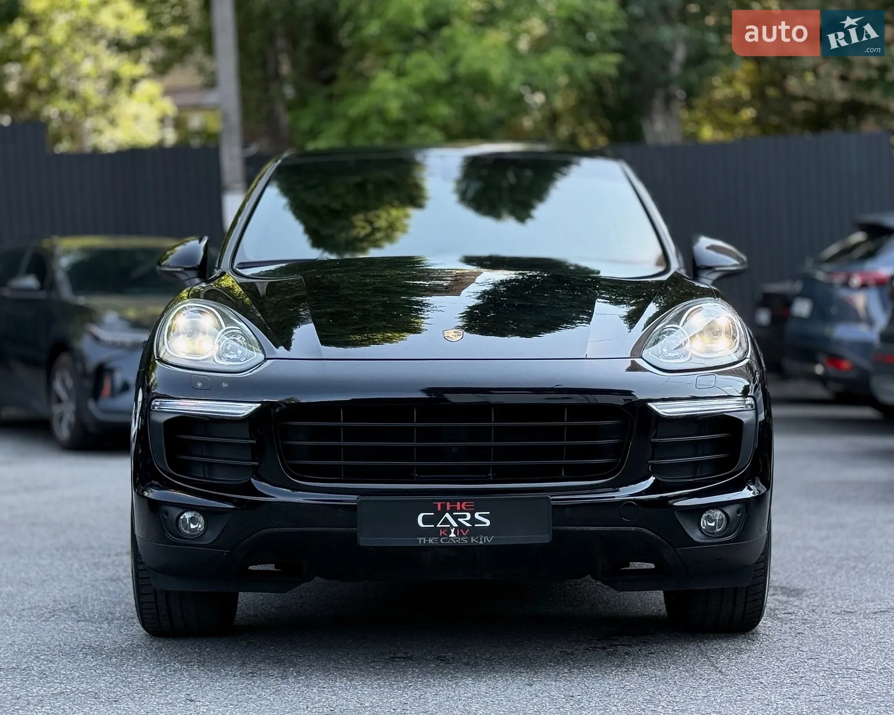 2017 Porsche Cayenne - мініатюра 2