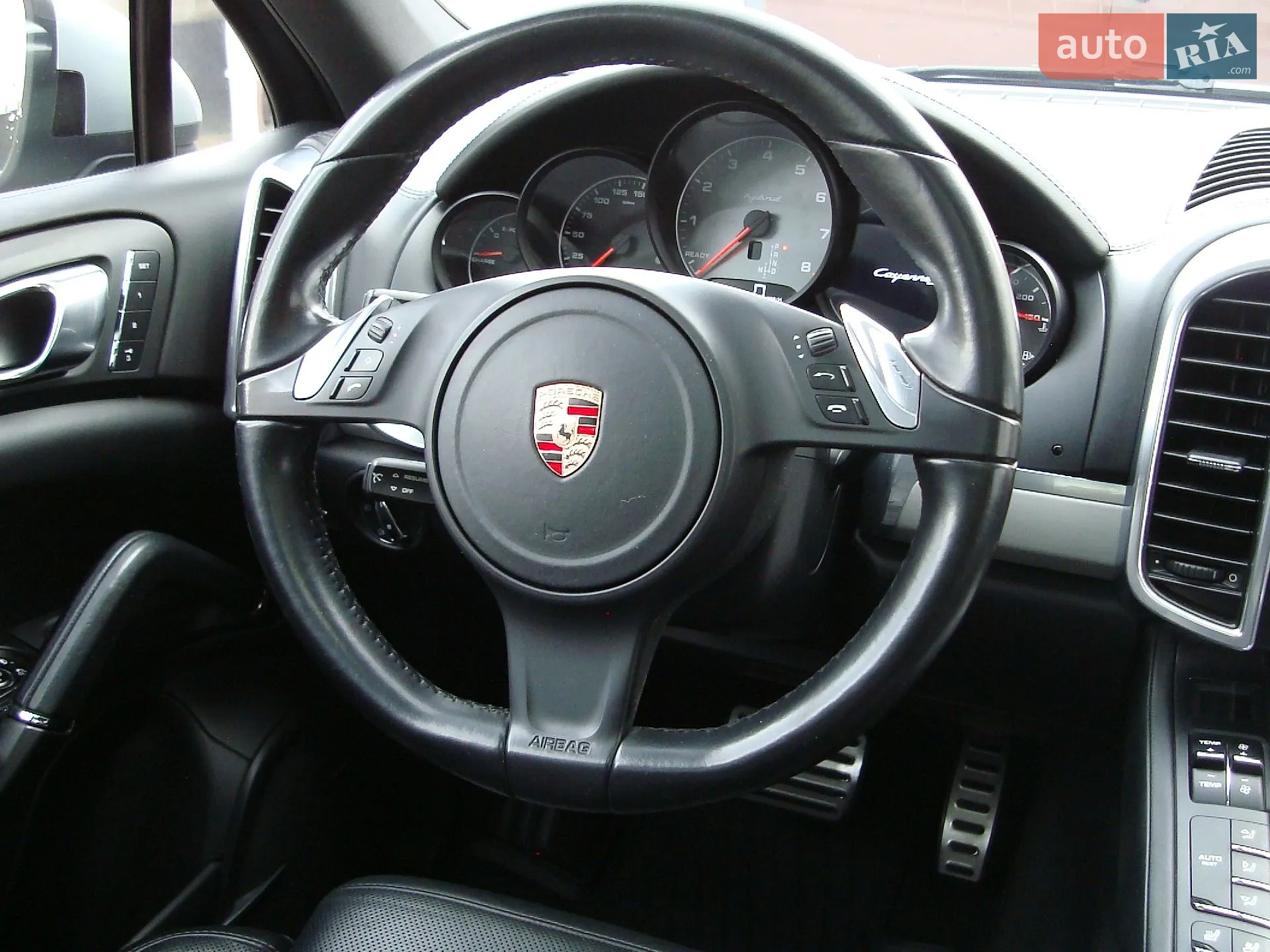 2014 Porsche Cayenne - мініатюра 25
