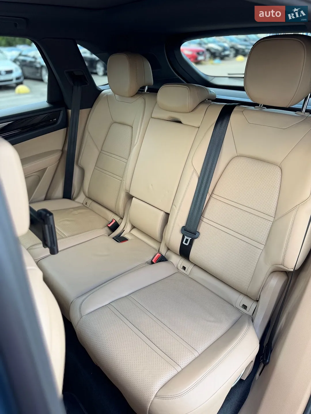 2018 Porsche Cayenne - мініатюра 13