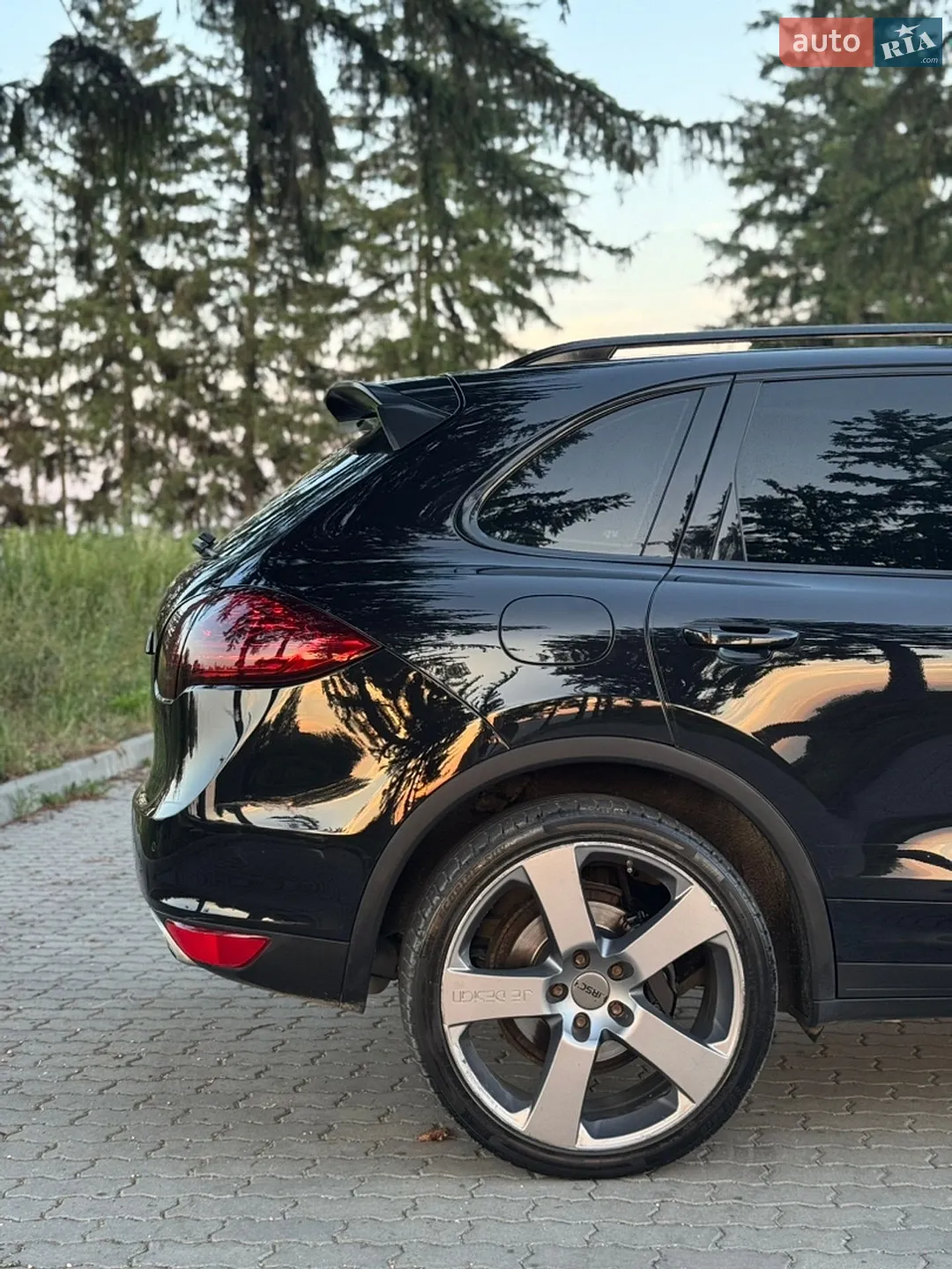 2011 Porsche Cayenne - мініатюра 15
