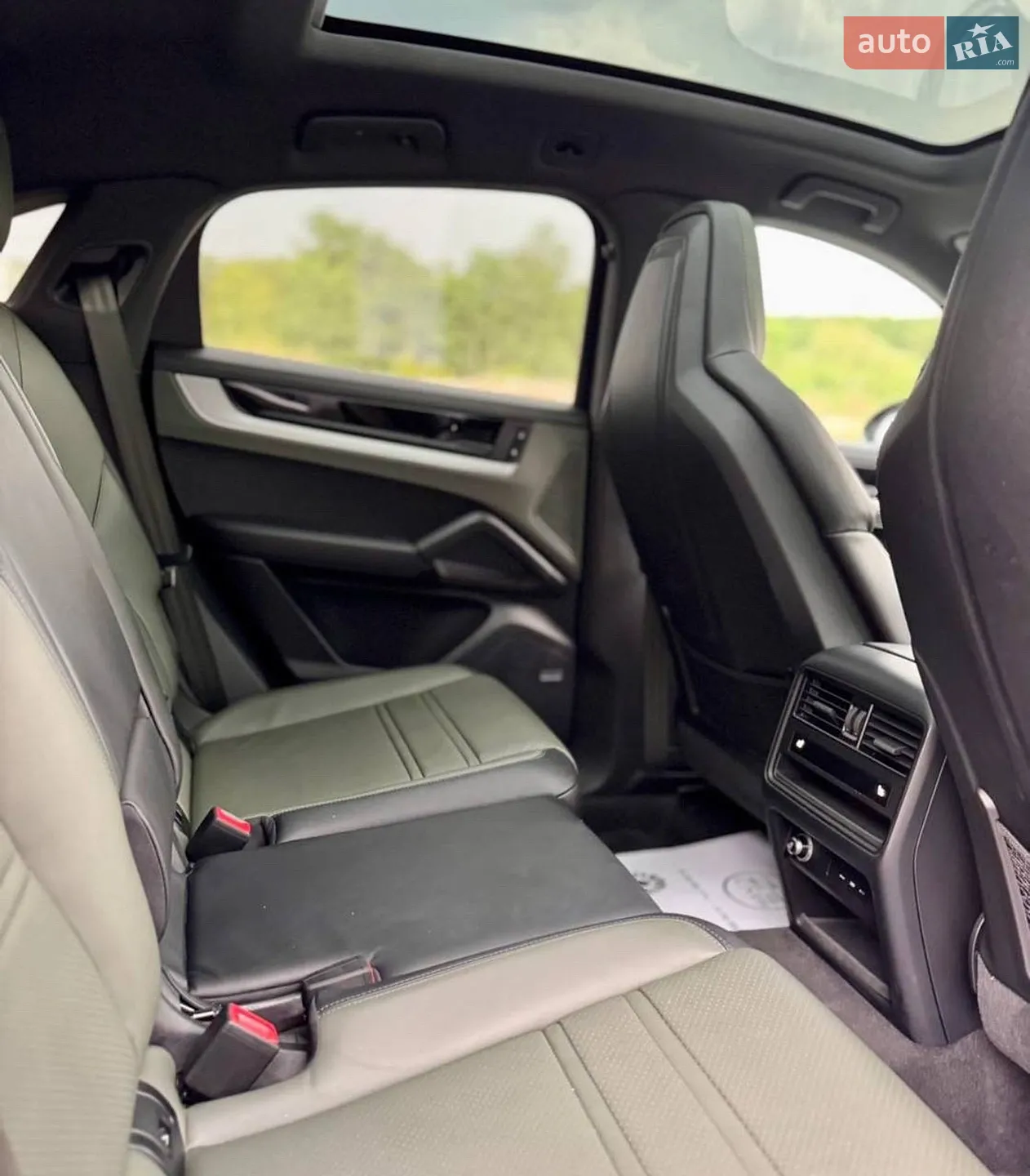 2023 Porsche Cayenne - мініатюра 9