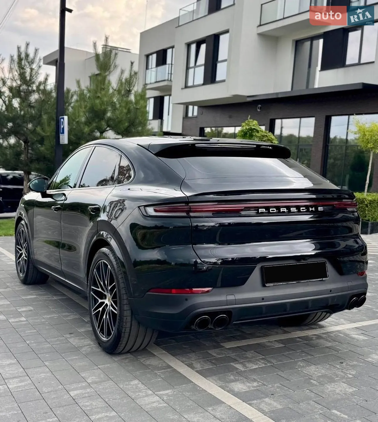 2023 Porsche Cayenne - мініатюра 4