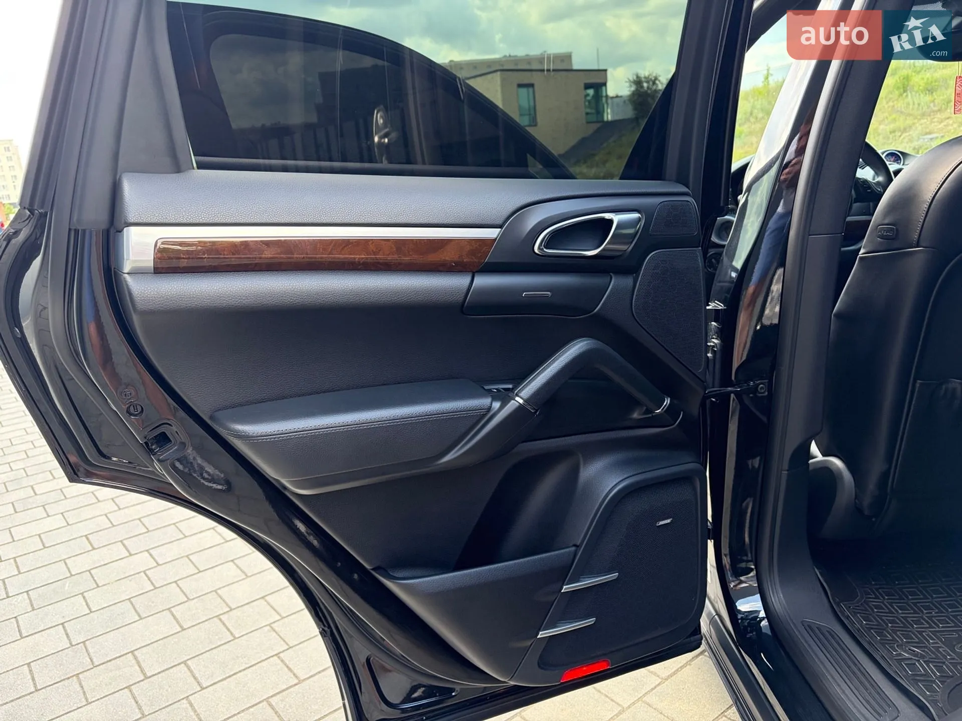 Porsche Cayenne 2013 VIN WP1AF2A25ELA33093 фото оголошення 23 з 104
