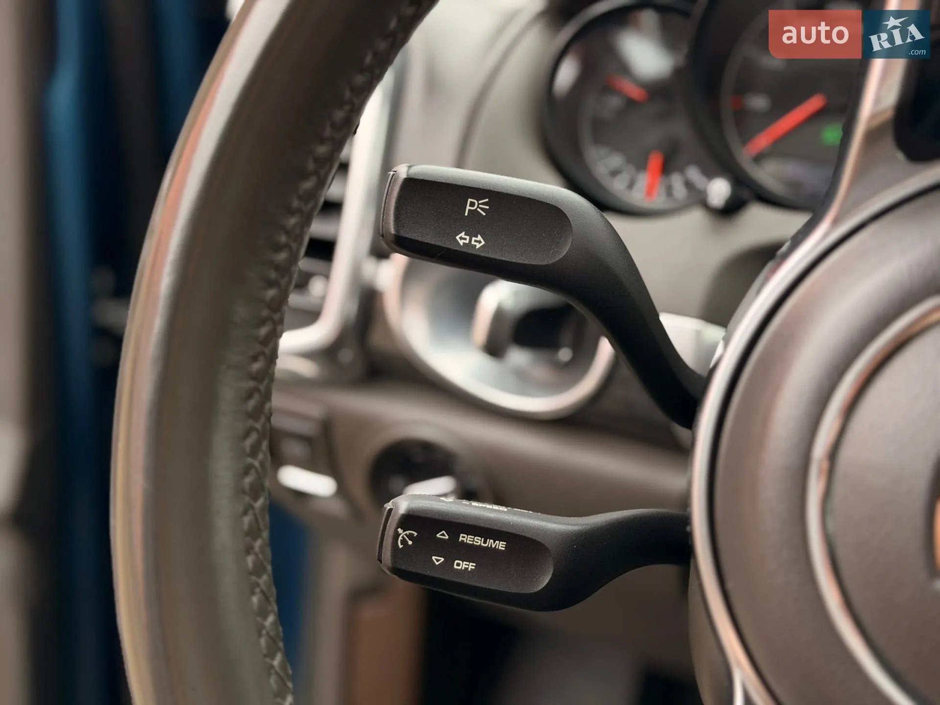 2014 Porsche Cayenne - мініатюра 23
