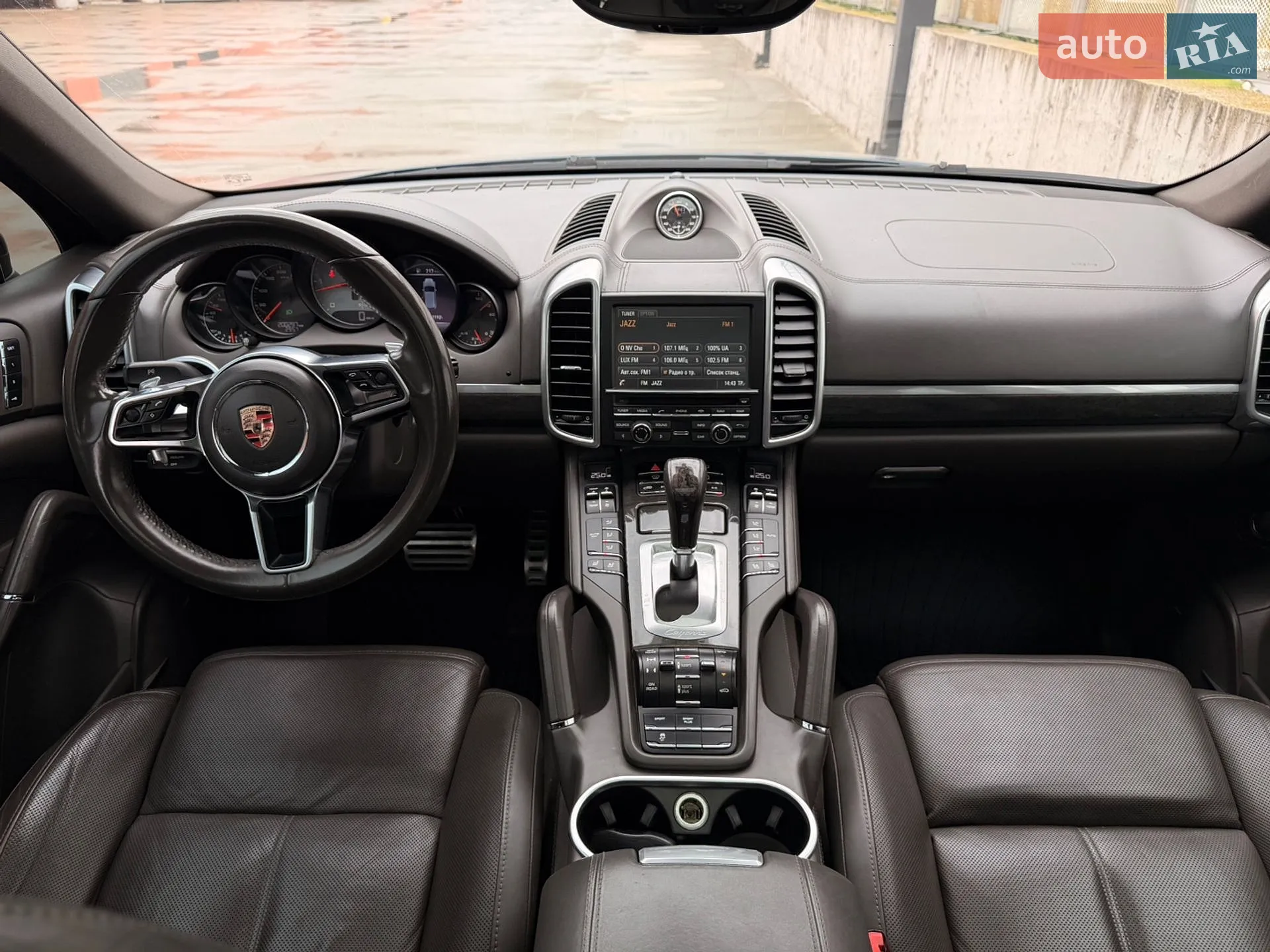 2014 Porsche Cayenne - мініатюра 33