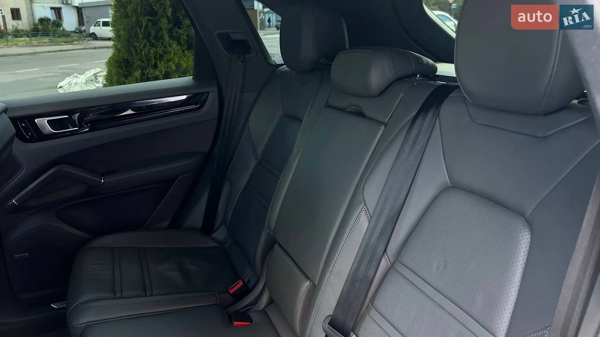 2018 Porsche Cayenne - мініатюра 28