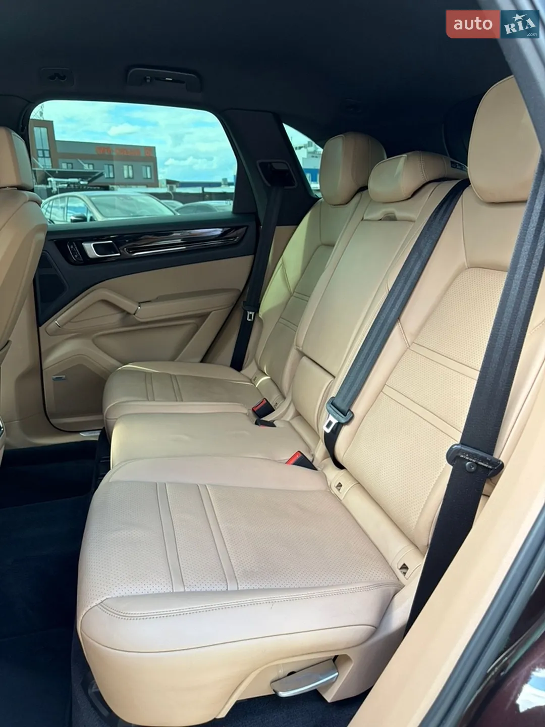 2019 Porsche Cayenne - мініатюра 27