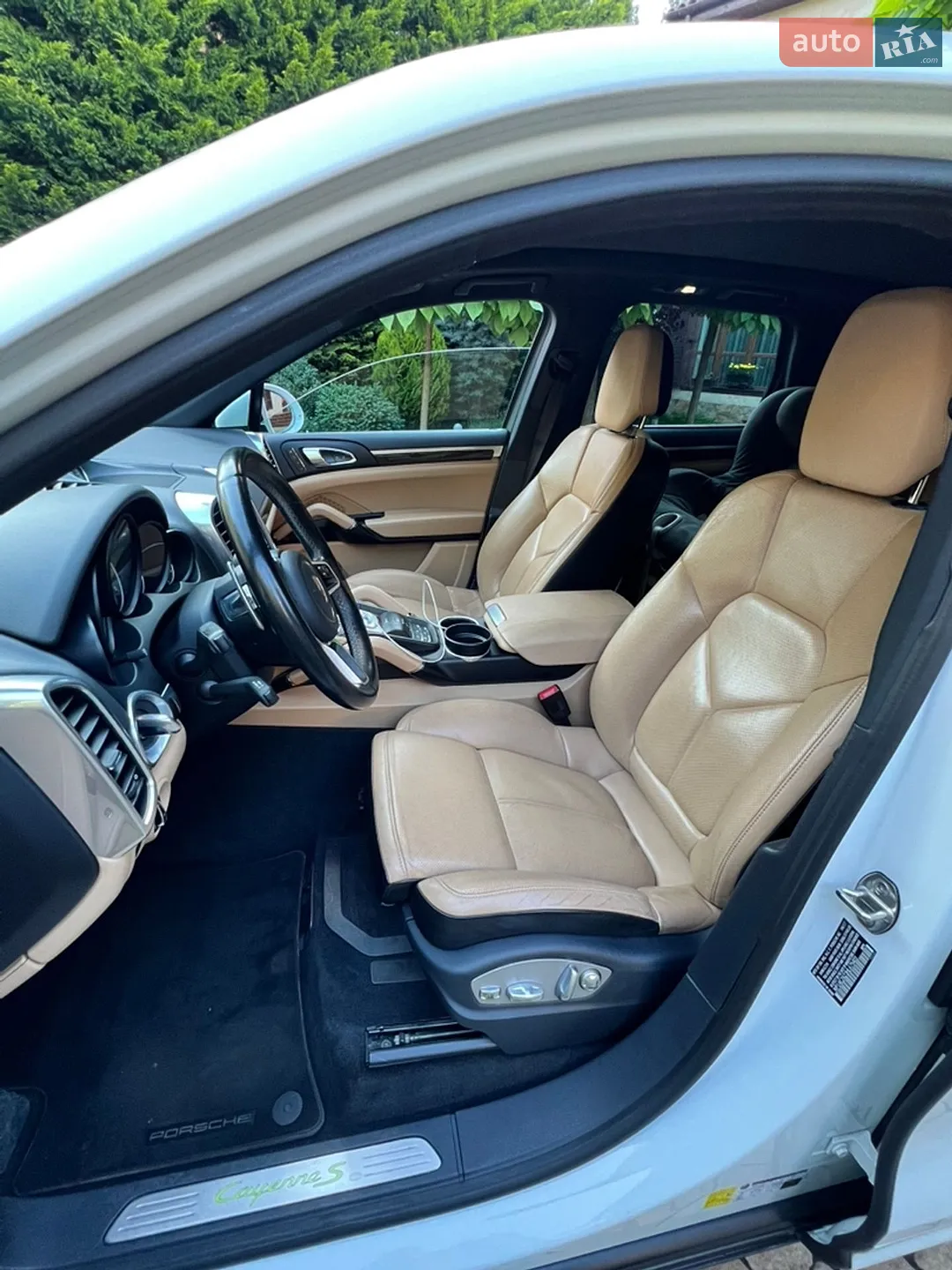 2017 Porsche Cayenne - мініатюра 18