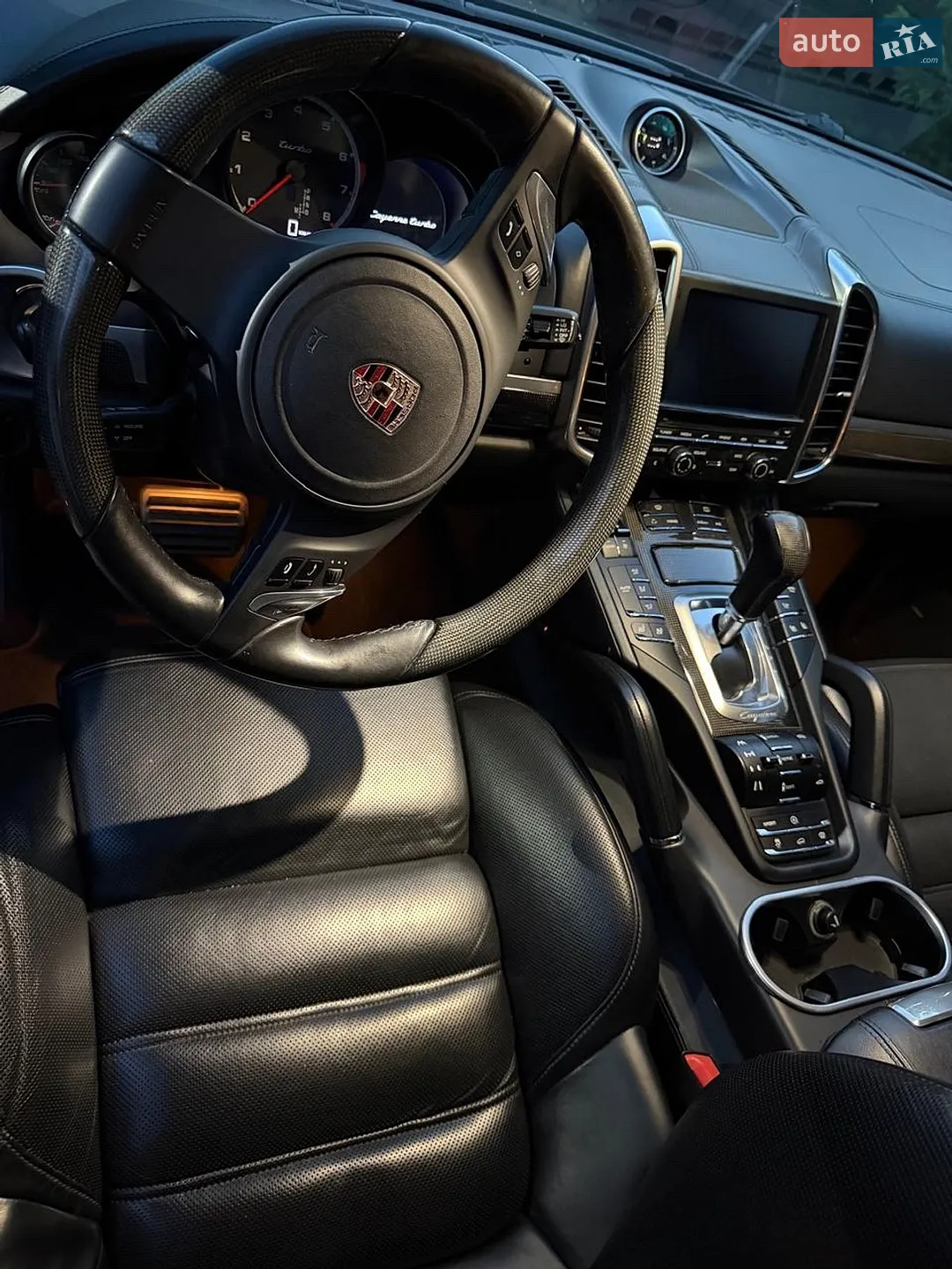 2012 Porsche Cayenne - мініатюра 2