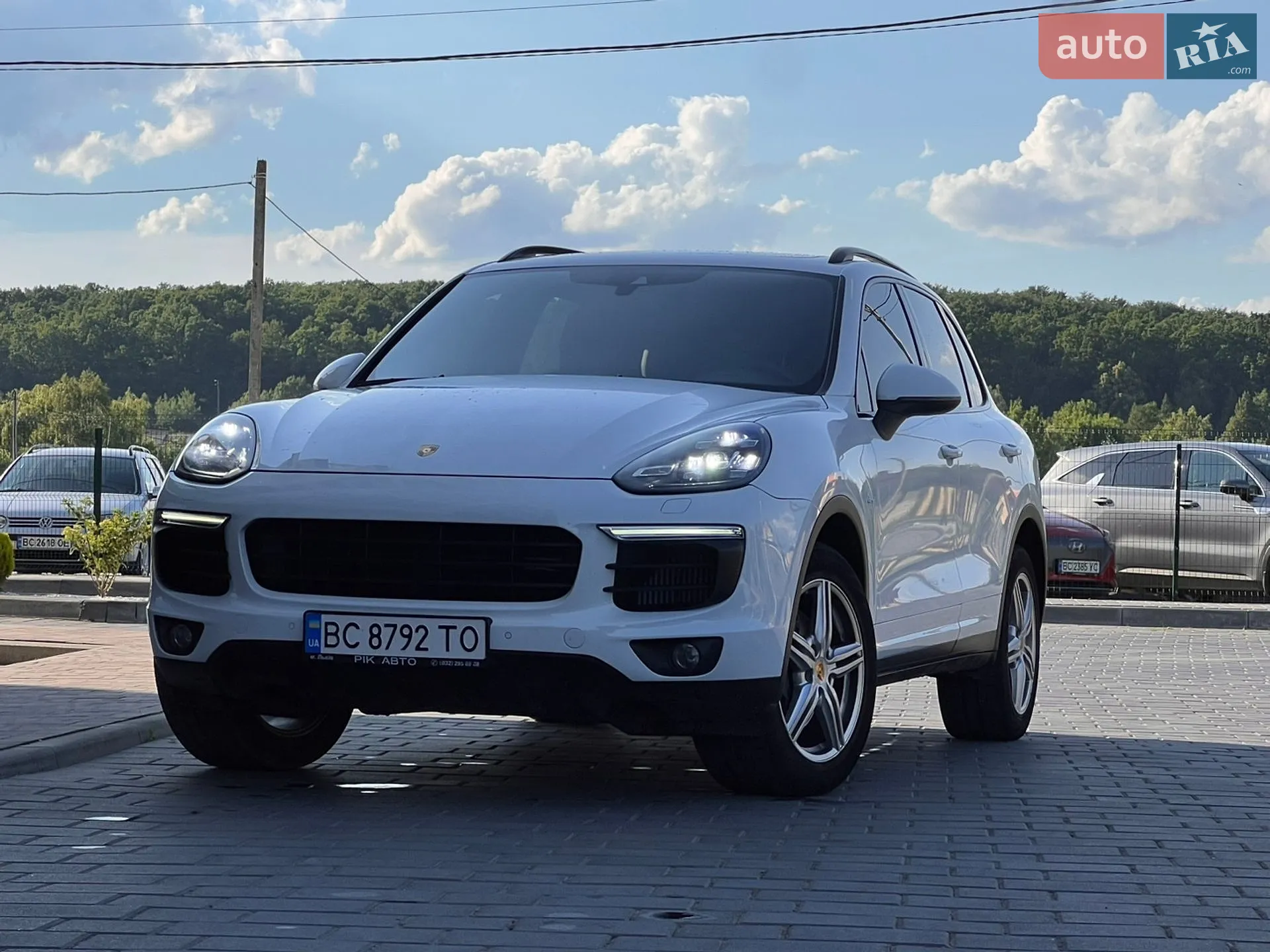 2016 Porsche Cayenne - мініатюра 12
