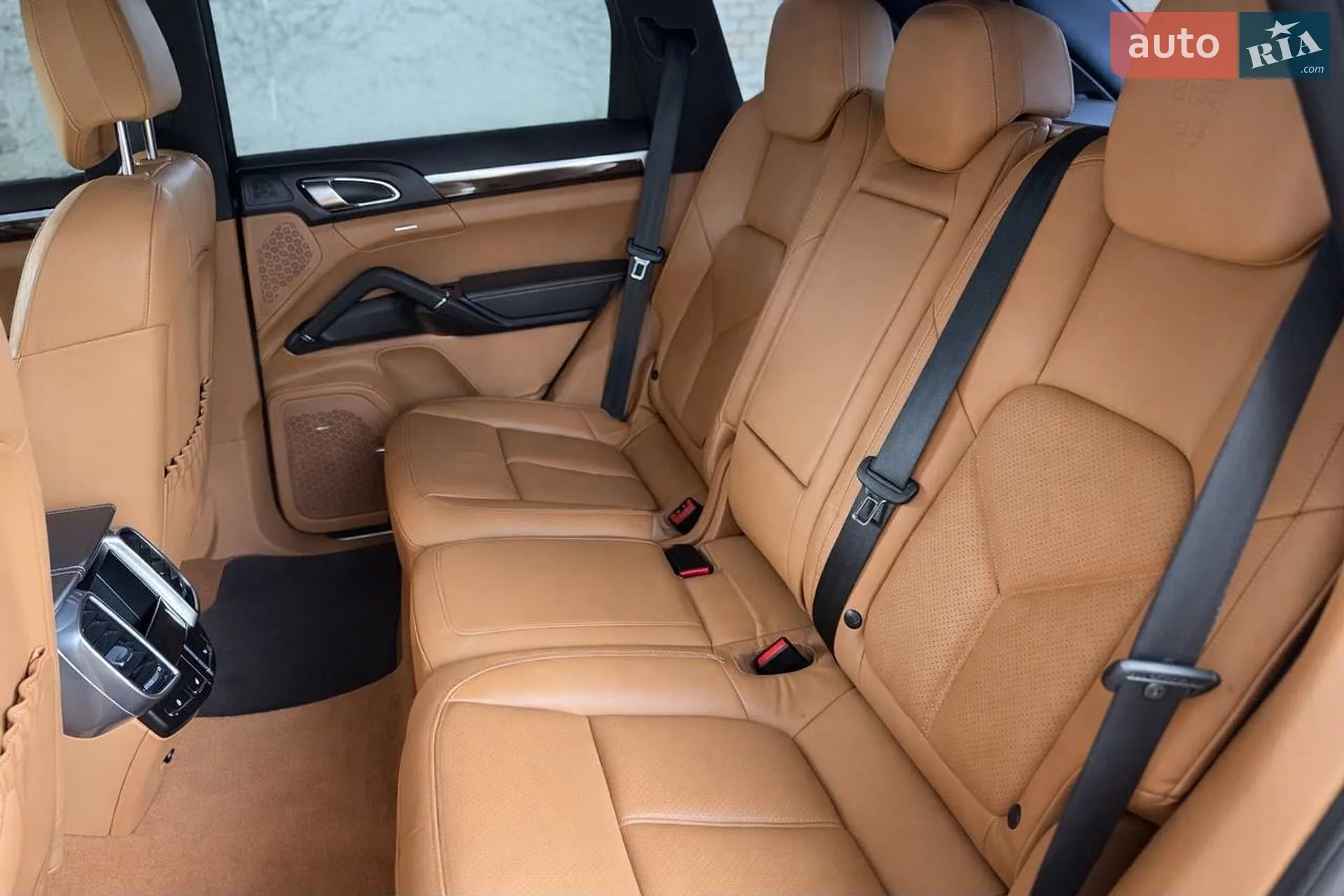 2012 Porsche Cayenne - мініатюра 9