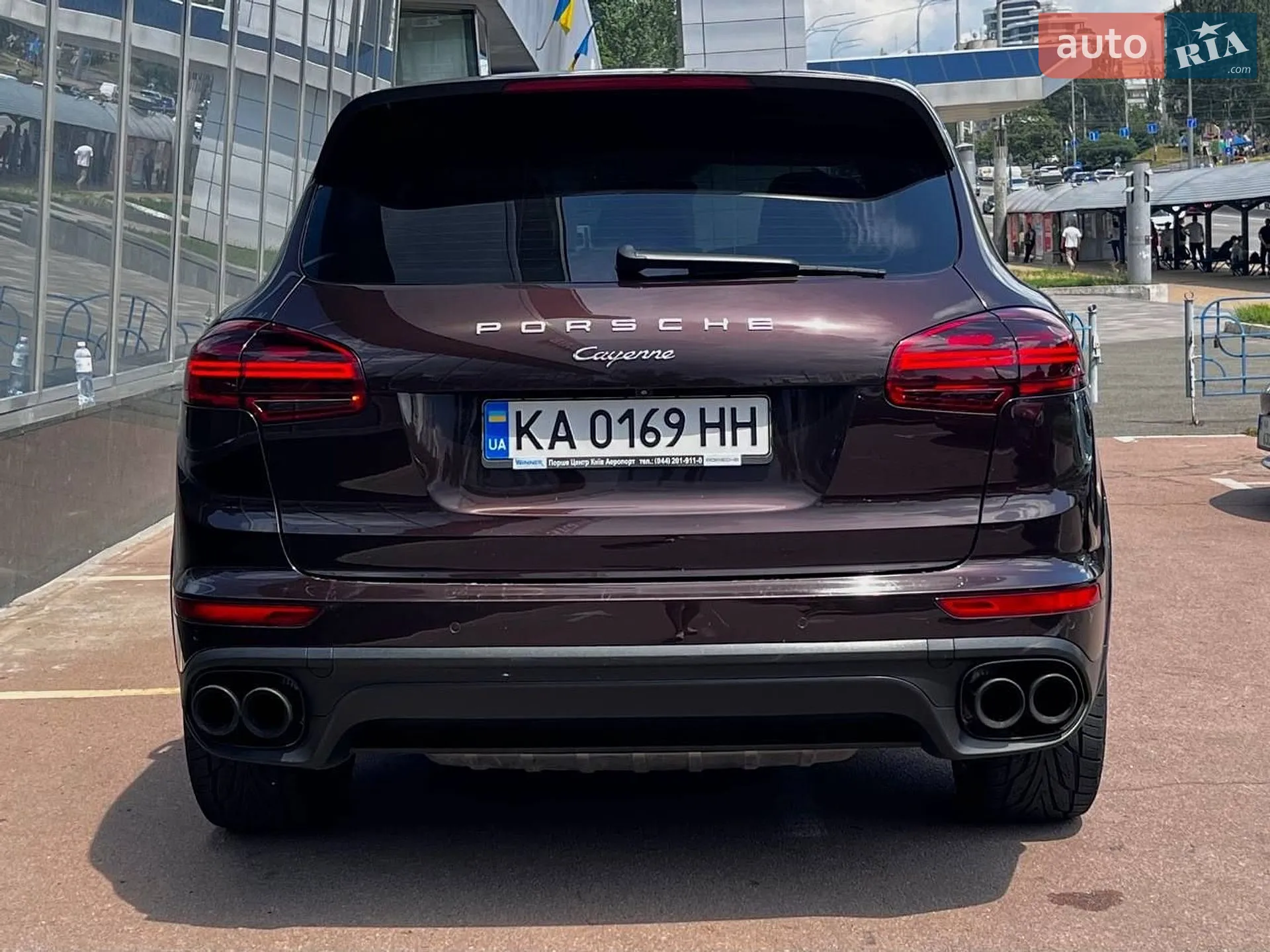 2016 Porsche Cayenne - мініатюра 9
