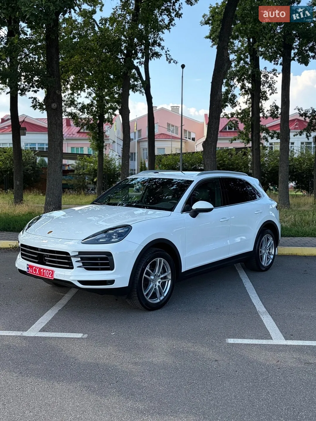2022 Porsche Cayenne - мініатюра 9
