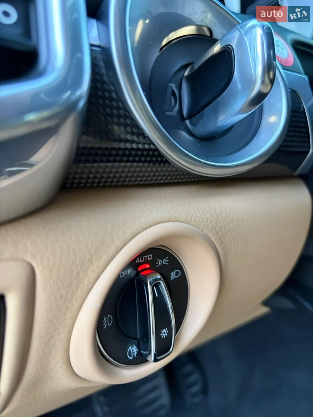 2016 Porsche Cayenne - мініатюра 38