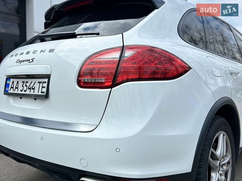 Позашляховик / Кросовер Porsche Cayenne 2012 в Києві фото 5 Позашляховик / Кросовер Porsche Cayenne 2012 в Києві