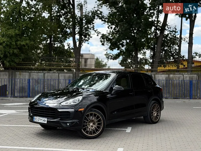 Porsche Cayenne 2015
