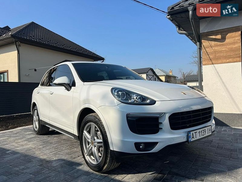 Внедорожник / Кроссовер Porsche Cayenne 2017 в Коломые