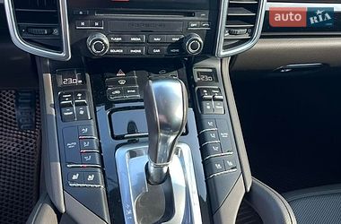 Внедорожник / Кроссовер Porsche Cayenne 2017 в Коломые