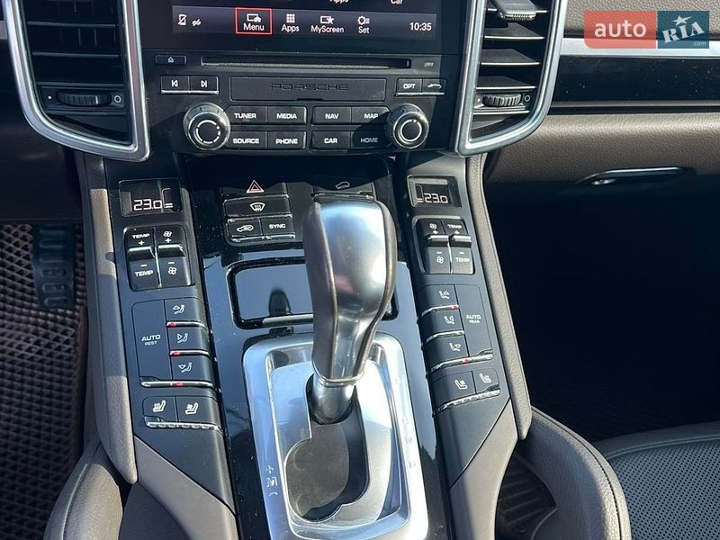 Внедорожник / Кроссовер Porsche Cayenne 2017 в Коломые