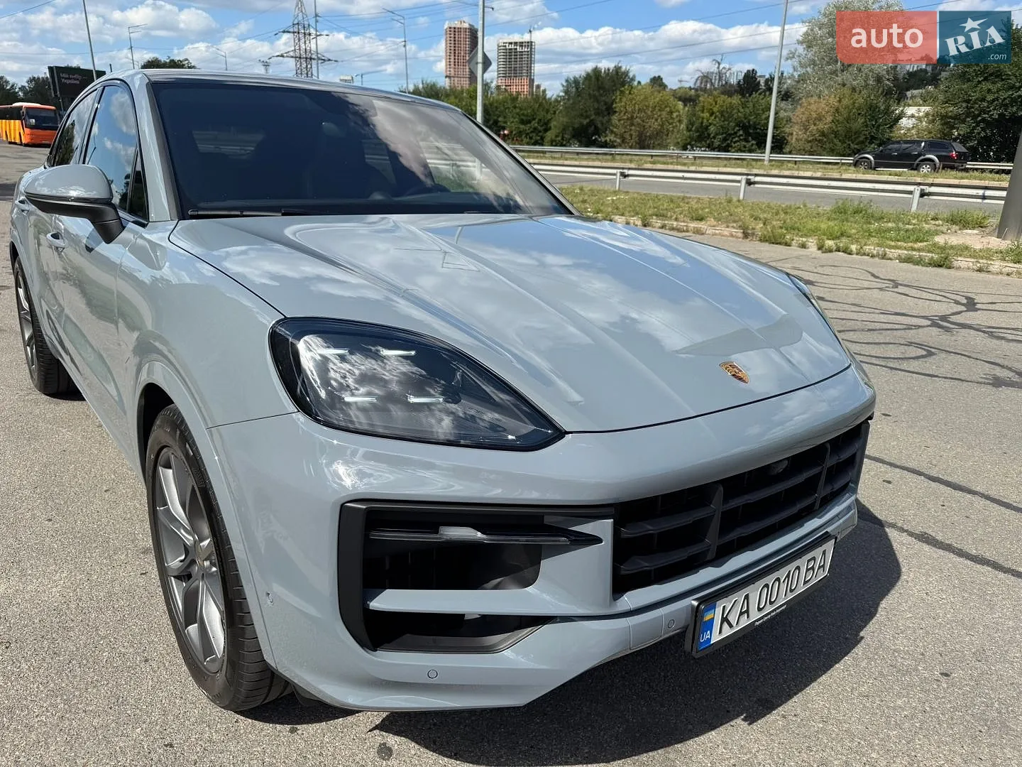 2024 Porsche Cayenne - мініатюра 2