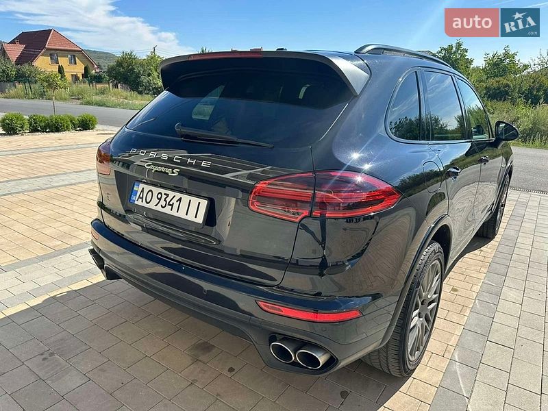 Внедорожник / Кроссовер Porsche Cayenne 2017 в Ужгороде фото 9 Внедорожник / Кроссовер Porsche Cayenne 2017 в Ужгороде