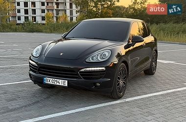 Внедорожник / Кроссовер Porsche Cayenne 2012 в Хмельницком